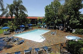 Desert Palms Hotel Anaheim Buitenkant foto